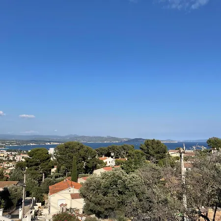 Apartment De Avec Vue Et Terrasse La Ciotat